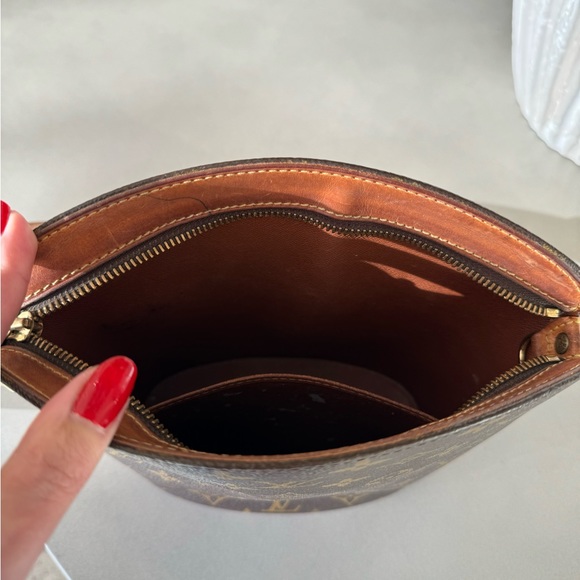 Authentic preloved Louis Vuitton Drouot Crossbody bag - Picture 8 of 9